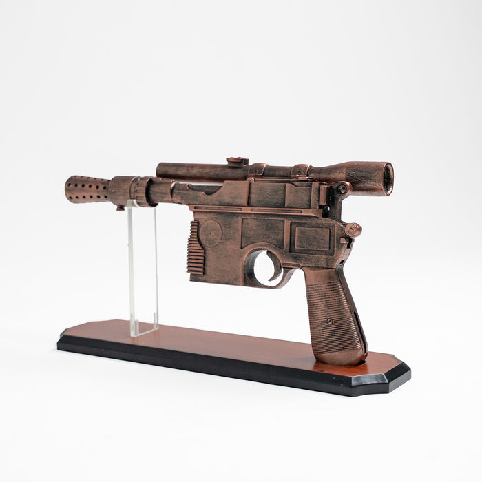 Pistolet blaster lourd DL-44 de Han Solo