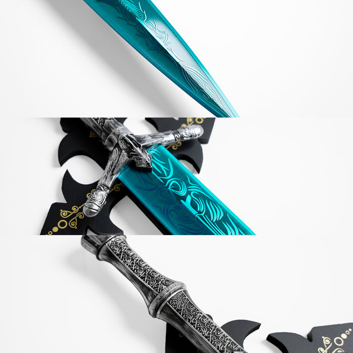 Hunter's Holy Moonlight Sword