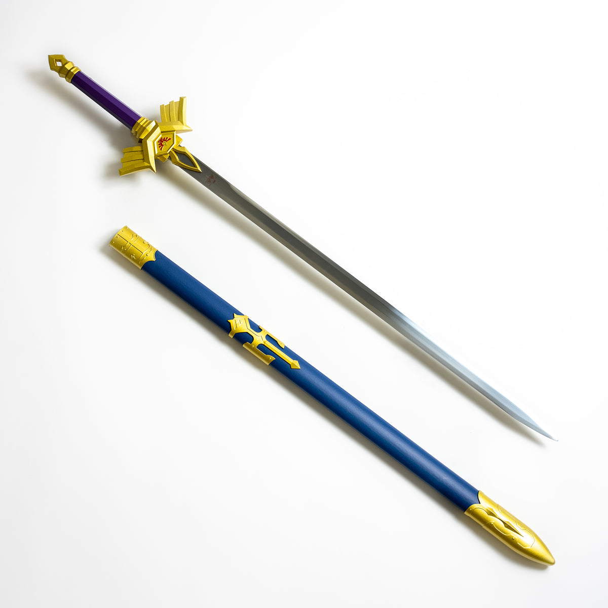 Link's Simplified Royal Broadsword (with Sheath) Breath of the Wild ...