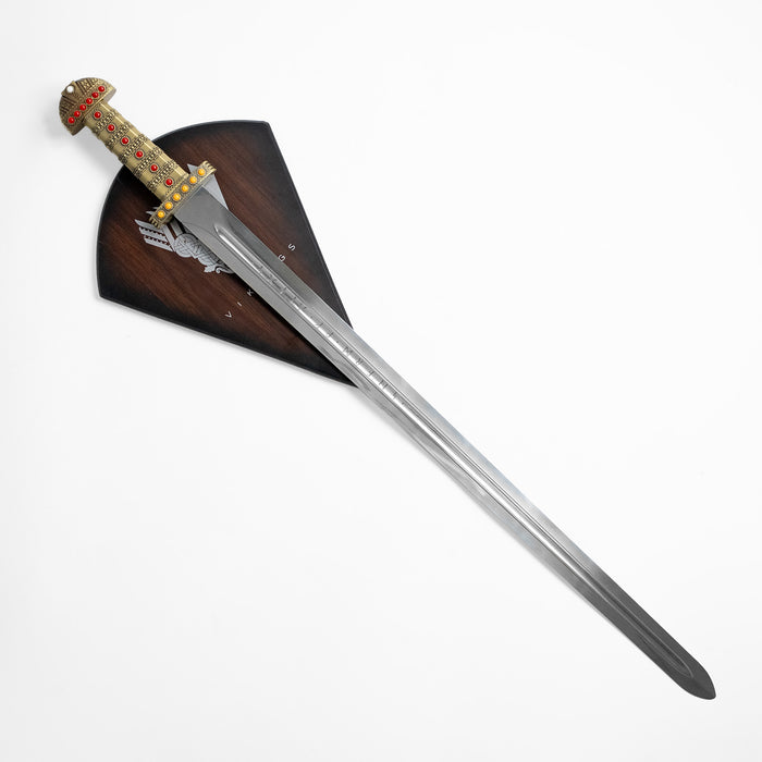 Ragnar Lothbrok et l'épée des rois de Lagertha