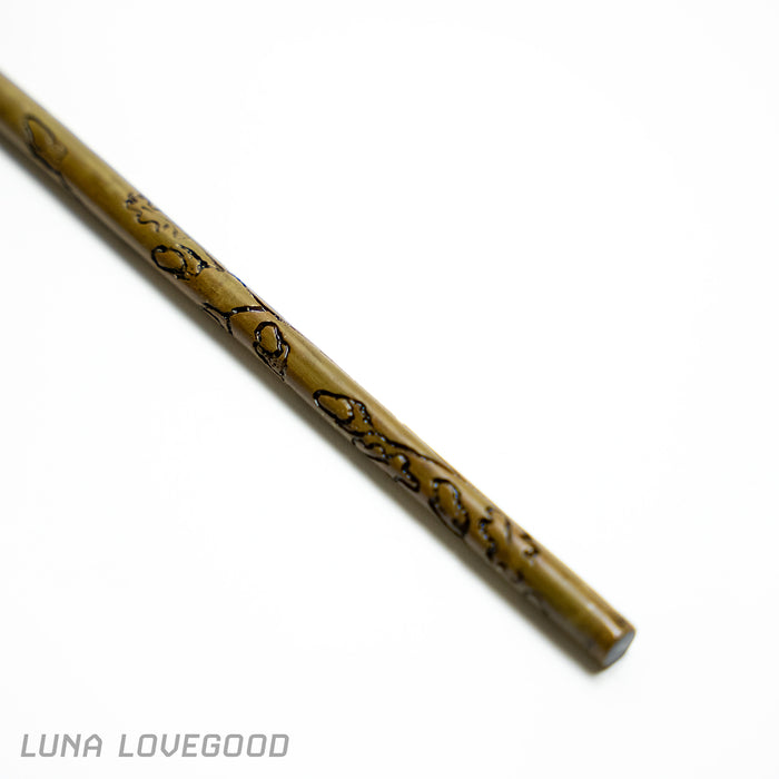 Luna Lovegood's first  wand from the Harry Potter series.