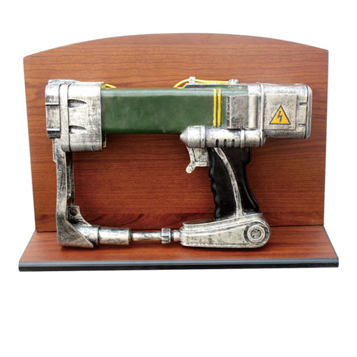 Fallout - Laser Pistol - Fire and Steel